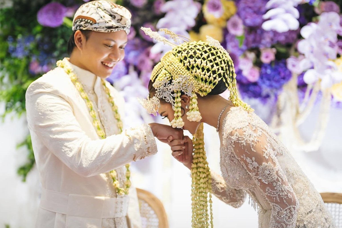 Apa Saja Mahar Rizky Febian dan Mahalini Raharja di Pernikahan Mewahnya? Berikut Total Emas dan Uang Tunai yang Bikin Netizen Melongo Takjub
