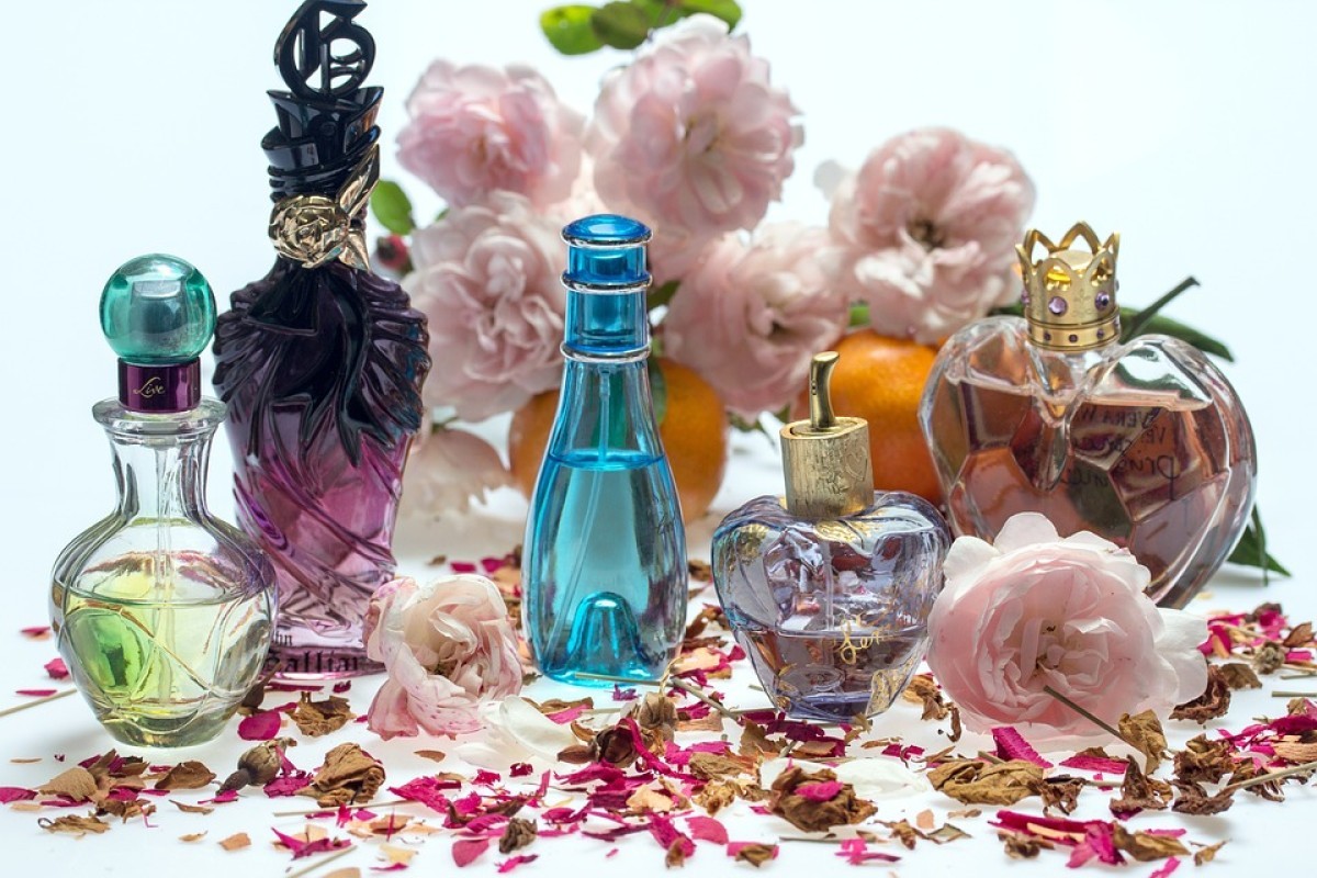 Inilah Aroma-Aroma Parfum yang Dapat Menarik Perhatian Lawan Jenis, Ada Lavender yang Menenangkan dan Aroma Green Tea yang Harumnya Bikin Berasa Dipeluk