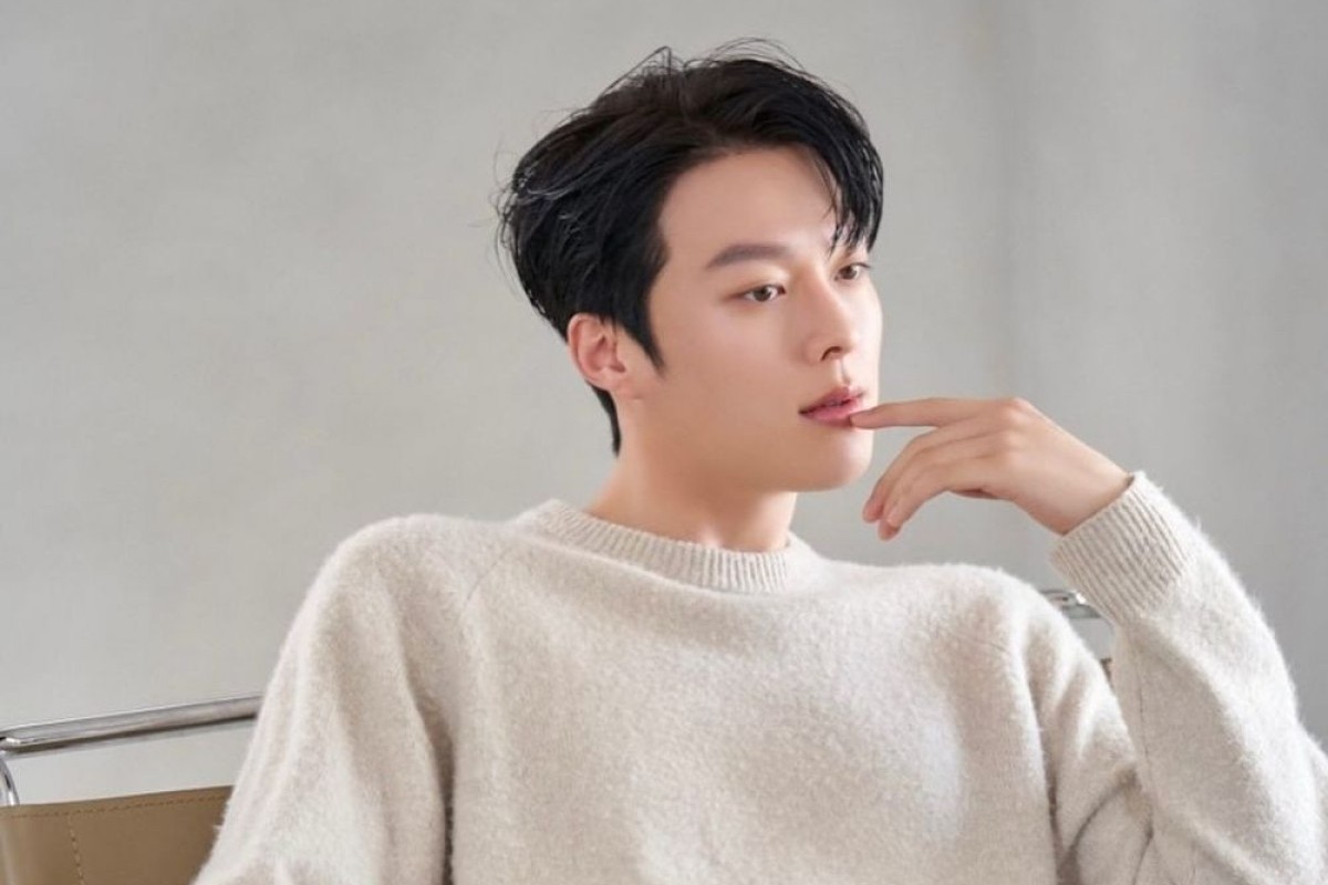 Jang Ki Yong Itu Siapa? Profil Model Tampan Bintangi Drama Korea The Atypical Family Sebagai Lawan Main Chun Woo Hee: Lengkap Umur, Agama, Pendidikan Hingga Akun IG