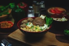 Wisata Kuliner! 5 Warung Bakso Terkenal Di Sekitar Kawasan Alun-Alun Jombang, Paket Lengkap Sampai Komplit Semuanya Ada, Harga Dijamin Aman di Kantong