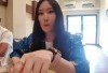 Siapa Albert? Simak Sosok Om-Om Warga Indonesia yang Ajak YouTuber Asal Korea Kenalan dan ke Hotel, Diduga Punya Jabatan Mentereng?